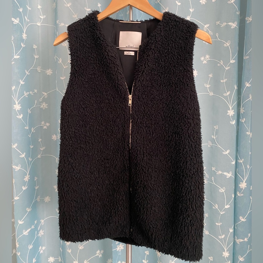 Wilfred Sherpa Vest